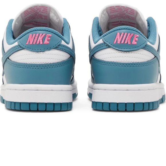 Woman’s Dunk Low “Noise Aqua” - Picture 10 of 10